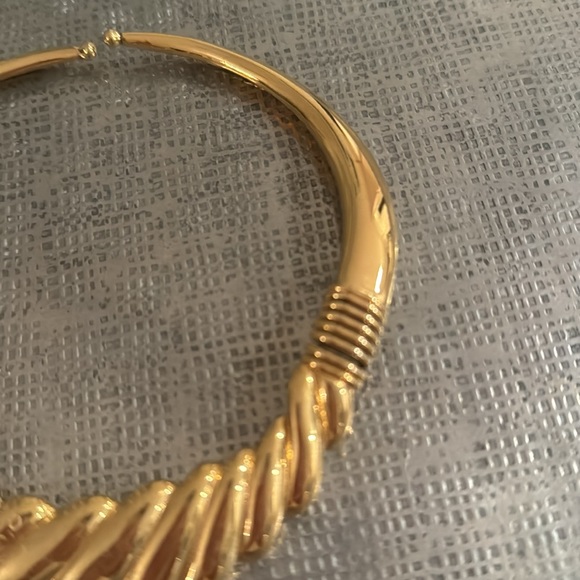 Gold plated choker necklace - Picture 2 of 3